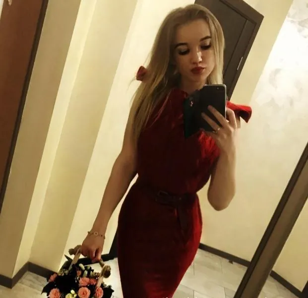 Niki Bella